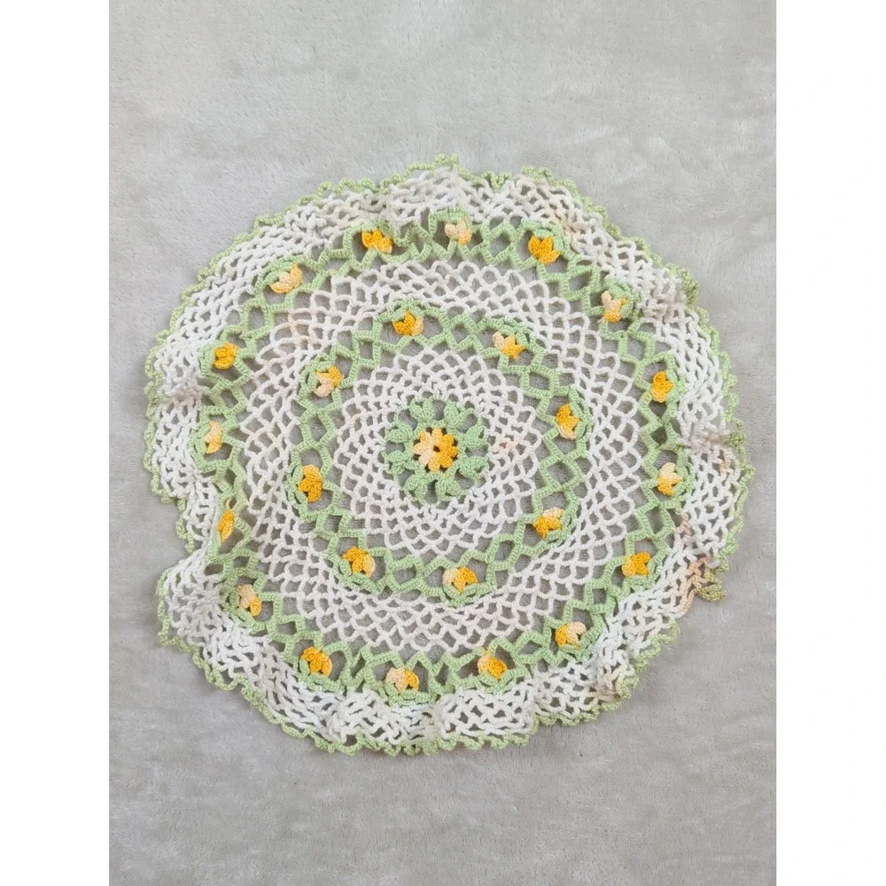 VTG Handmade Crochet Floral Doily Round White Green Yellow 12‎ Inch Cottagecore